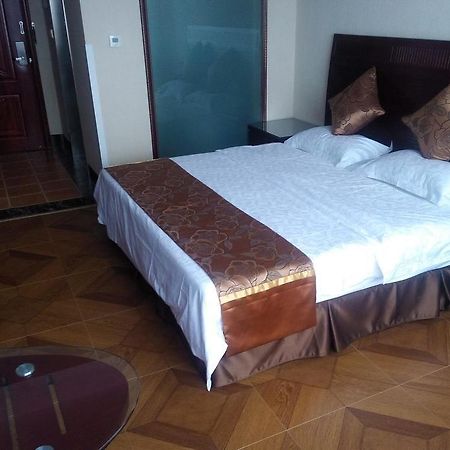 Fengyu Business Hotel Chengdu Buitenkant foto