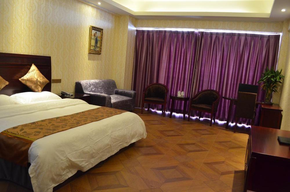 Fengyu Business Hotel Chengdu Buitenkant foto